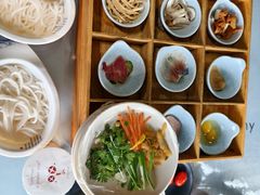 -飞虎过桥米线(翠湖店)
