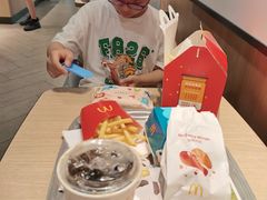 -麦当劳(CP静安店)