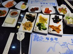 -青松馆韩国料理(香港中路佳世客店)