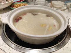 -三人行骨头王火锅(长寿店)