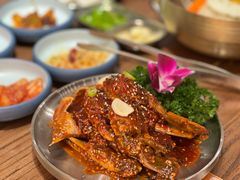 -明洞阿姨·韩式酱蟹烤肉·创意料理(三元桥店)