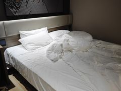 -IU酒店(北京通州环球度假区梨园地铁站店)