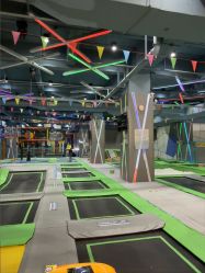 -反弹蹦床公园·亲子乐园·团建·派对(尚品奥莱店)