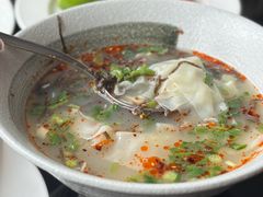 -上海漕河泾万丽酒店