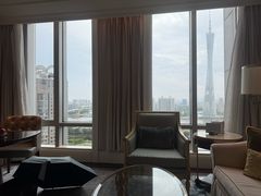 -广州富力丽思卡尔顿酒店