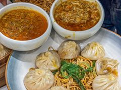 -馋三尺蟹粉小笼(人民广场店)