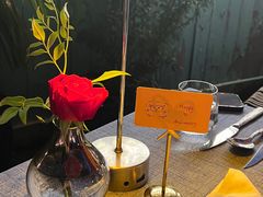 -弦月窗LUNETTE BY AMANDA(复兴路店)