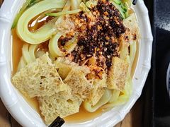 -陇上全荟兰州传统牛肉面(延吉路店)