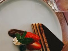 -Golden Lily河内巴黎法越料理餐厅(建国西路店)