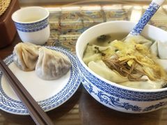 -笑来喜馄饨小笼工坊店(湖滨街店)