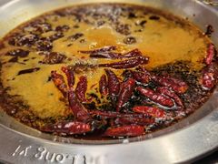 鸳鸯锅底（小锅）-大龙燚火锅(春熙店)