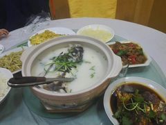 -天乐农家鱼头王(天目湖店)