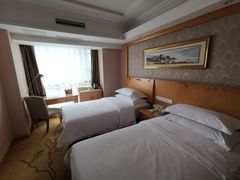 -维也纳酒店(成都春熙路李家沱地铁站店)