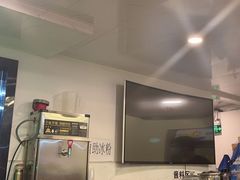 -重庆川渝肥妹火锅