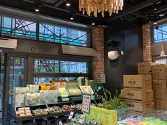 -皇冠幸福里动物奶油生日蛋糕(万达店)