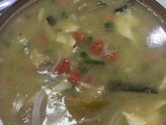 -邱芳粉店(迎宾大道旗舰店)