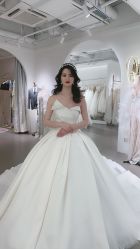 -艾米丽婚纱礼服