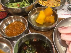 餐前小菜-姜虎东白丁韩国烤肉(吉利大厦店)