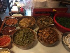 -易裕和·长沙米粉(友谊路店)