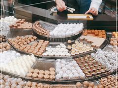 -Laderach 莱德拉(上海环贸iapm店)