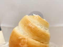 -沁屋面包店(人民东路店)