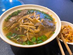 -黔阿牛菌汤牛肉粉全牛火锅(喷水池店)