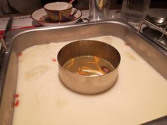 -尚尚仙·酸汤猪手·猪肚鸡火锅(华联万柳购物中心店)