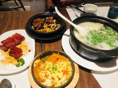 -港丽餐厅(正大店)