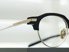 -目艮眼镜SHOWROOM(品牌集合店)