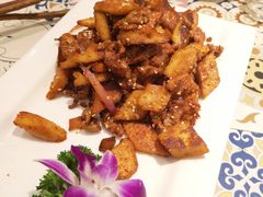 -阿拉丁新疆风味餐厅·清真(罗廊巷店)