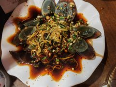 -富正毅三下锅·湘西韵味(天门山索道店)