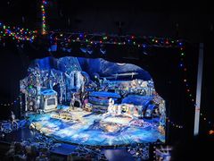 -交通银行前滩31演艺中心