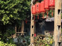 -花溪雨·森林餐厅(石基店)