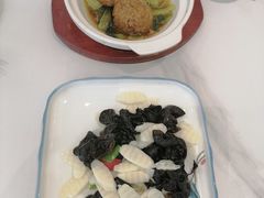 -老季市·三代非遗传承·地标美食老汁鸡(工农路店)