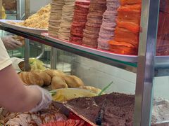 -Bánh Mì Huynh Hoa