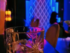 -奈雪的茶(优特汇店)