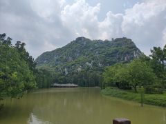 -星湖旅游景区七星岩