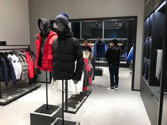 -Canada Goose加拿大鹅(沈阳万象城店)