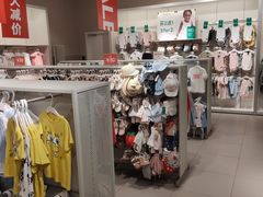 -H&M(星河城店)