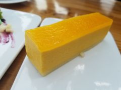 芒果慕斯-四月吧餐厅(正阳步行街店)