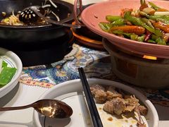 -云海肴·汽锅鸡·云南菜(天山百盛优客店)