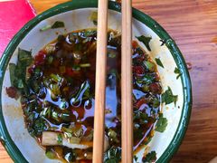 -拈签一笑黄牛肉辣卤串串