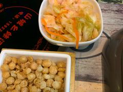 -川渝窈妹纸包鱼·齐齐哈尔烤肉