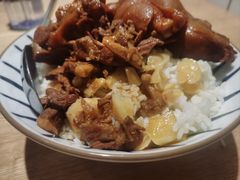 -红猪卤肉饭(大西洋美食城店)