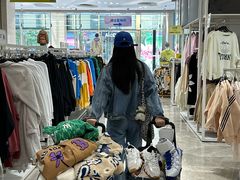 -BIGOFFS 超级折扣(仁恒伊势丹店)