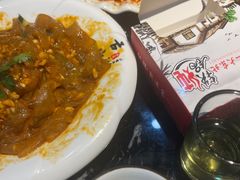 -袁小二大东北铁锅炖(吉祥村总部)