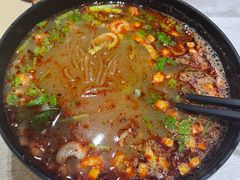 -牵人麻辣粉(粉巷店)