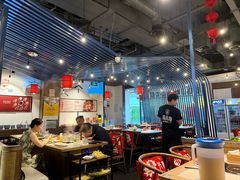 -尚尚仙·酸汤猪手·猪肚鸡火锅(华联万柳购物中心店)