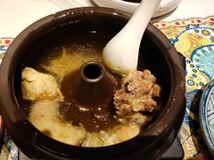 -云海肴·汽锅鸡·云南菜(天山百盛优客店)