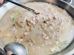 -老来福·非遗酸汤兔(凯旋路店)